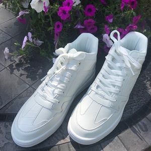 Dante high top lace up sneakers in white